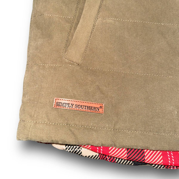 Simply Southern Flannel Plaid Puffer Vest Size: Large - Picture 3 of 5